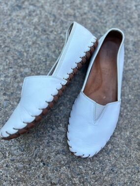 SPRING STEP White Women's Leather Slip-On Loafers Driving Shoes